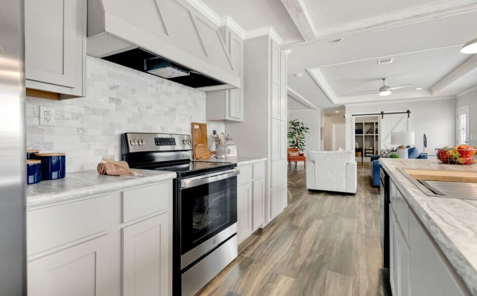 Haven 6368 kitchen home features