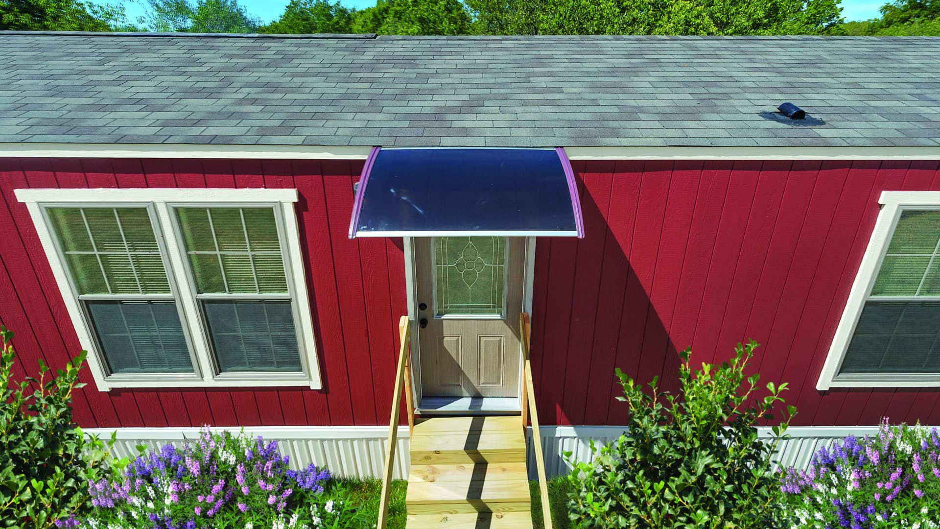 Select s-1680-32b elevation and exterior home features