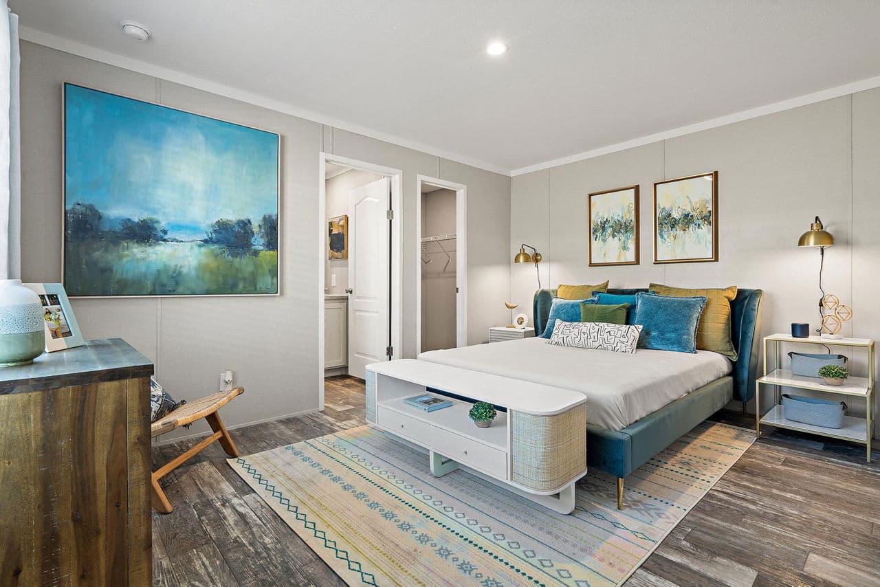 The sabine bedroom home features