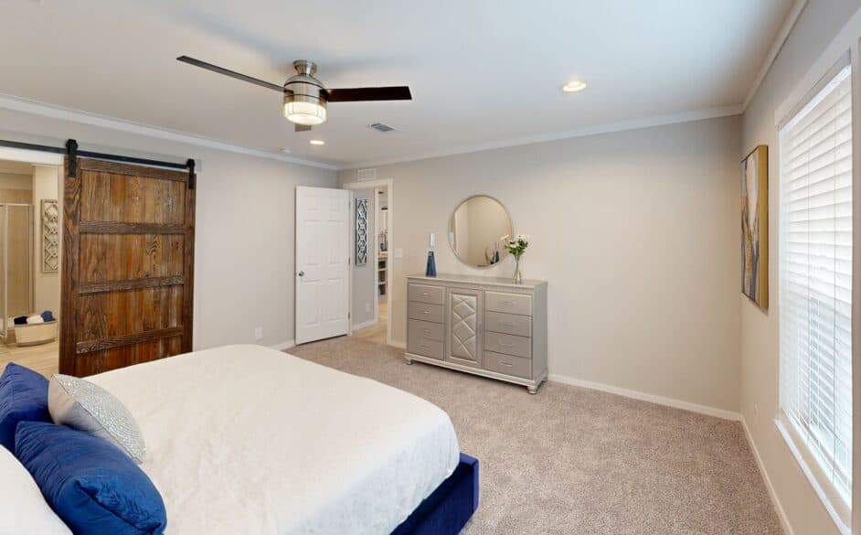 Vaquero t56p bedroom home features