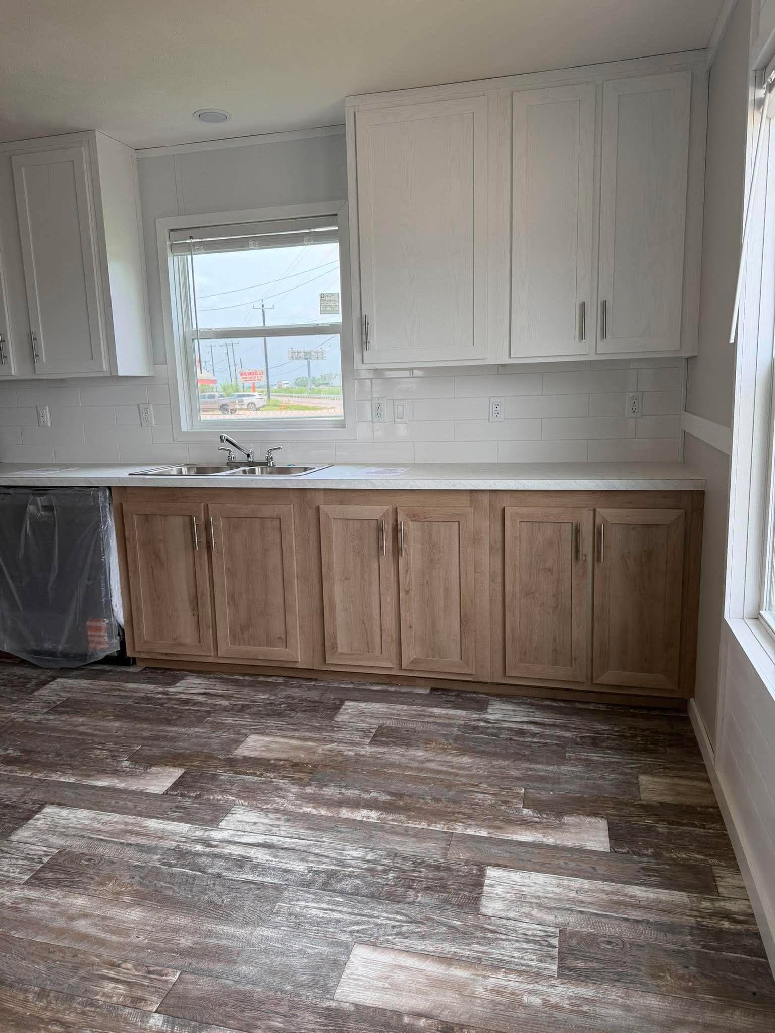 The verde ranch  home features