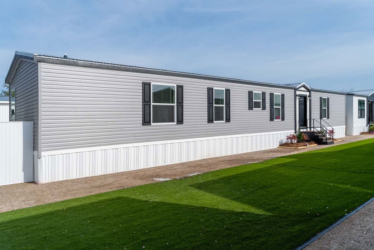 Palmetto hero home features