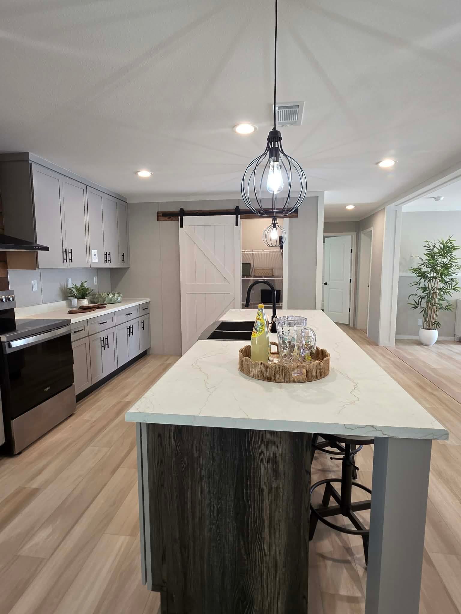 The fort worth  home features