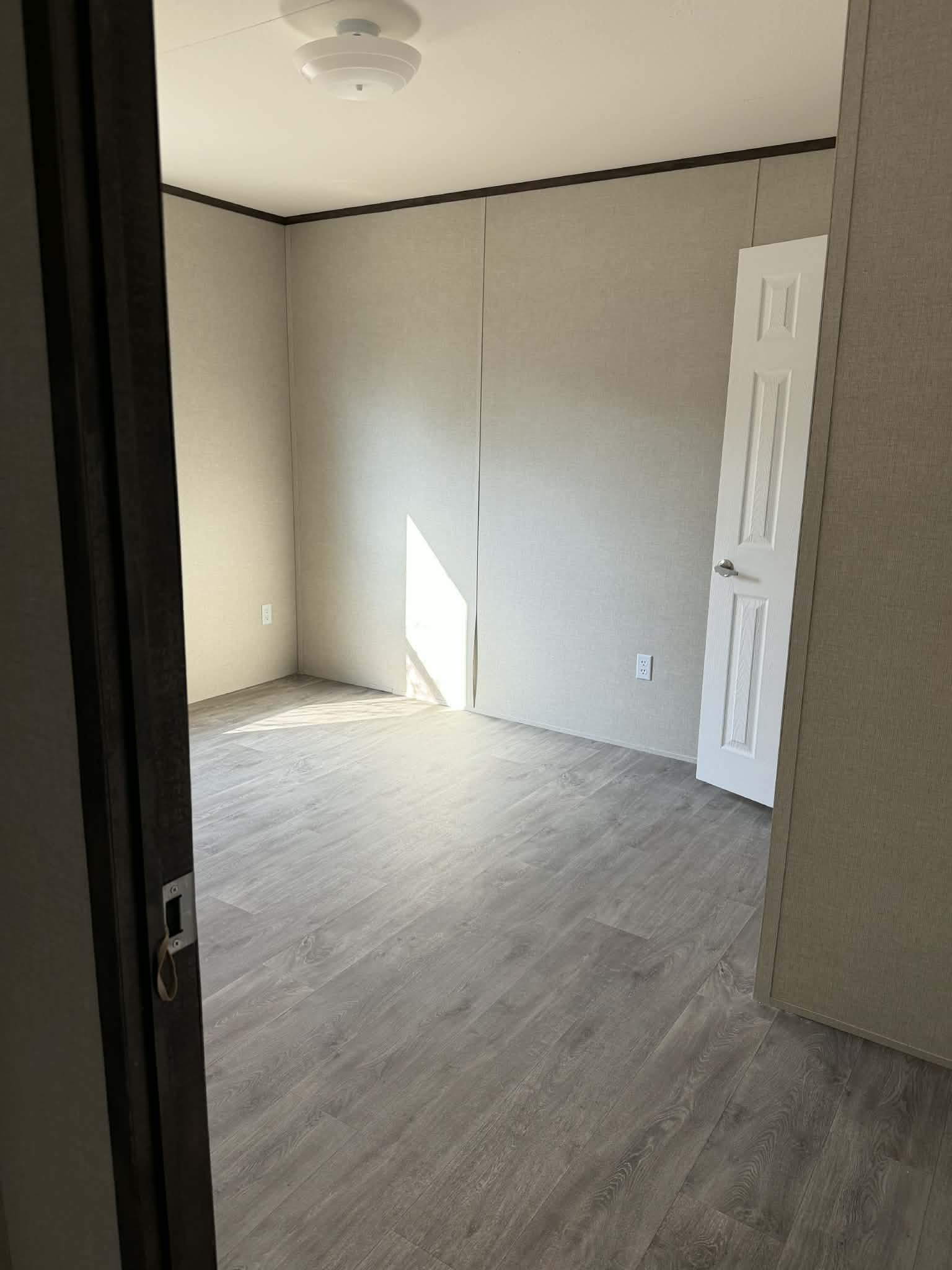 The nassau (hot deal)  home features