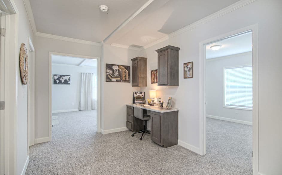 Beaumont 5079 interior home features