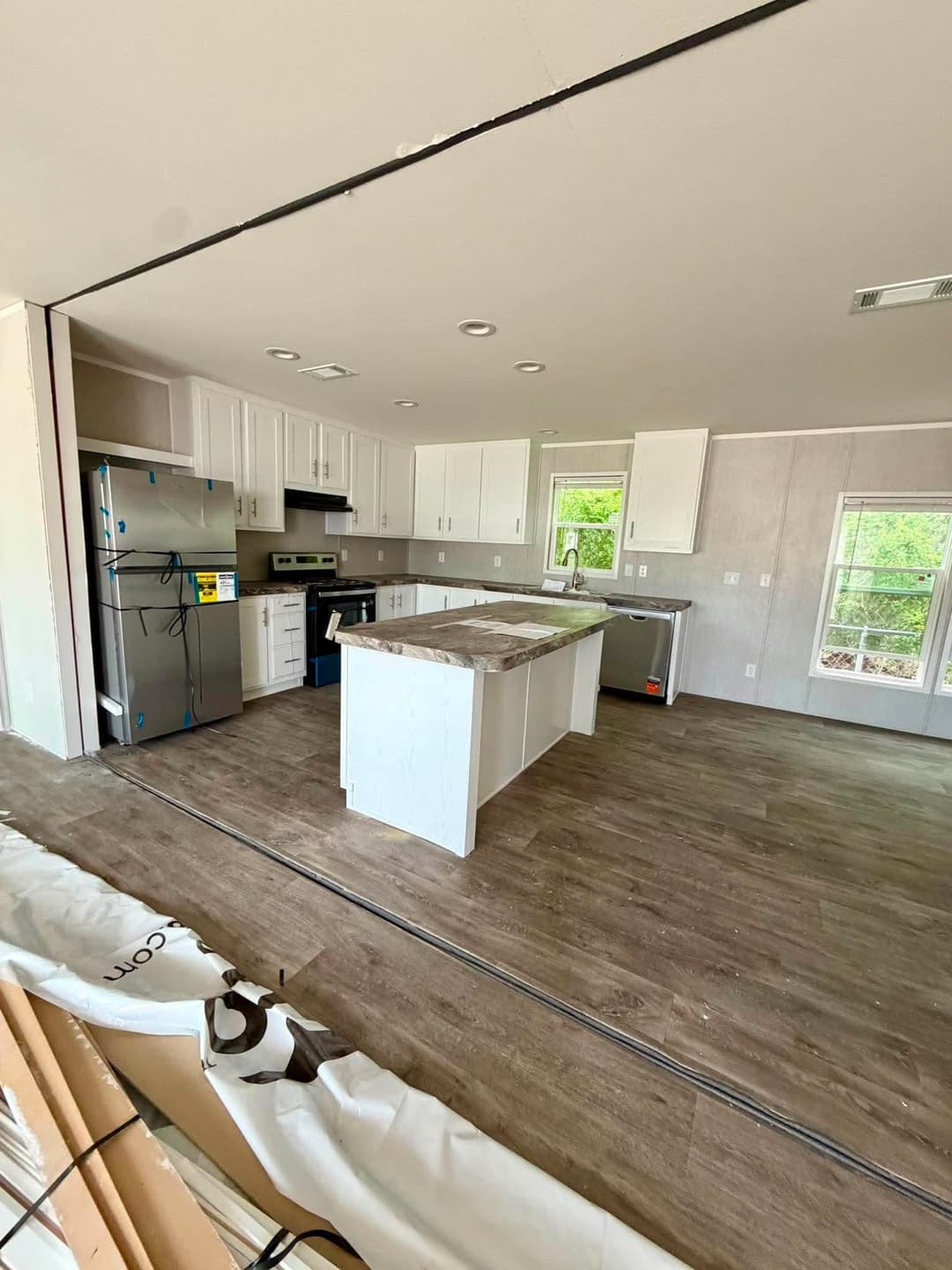 The white water kitchen home features