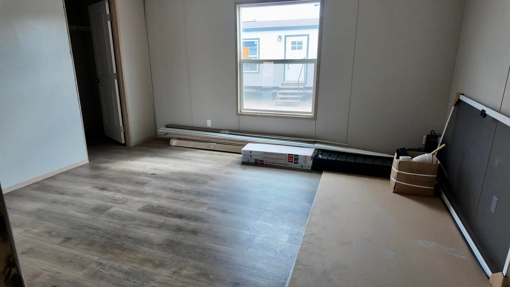 The lainey (hot deal)  home features