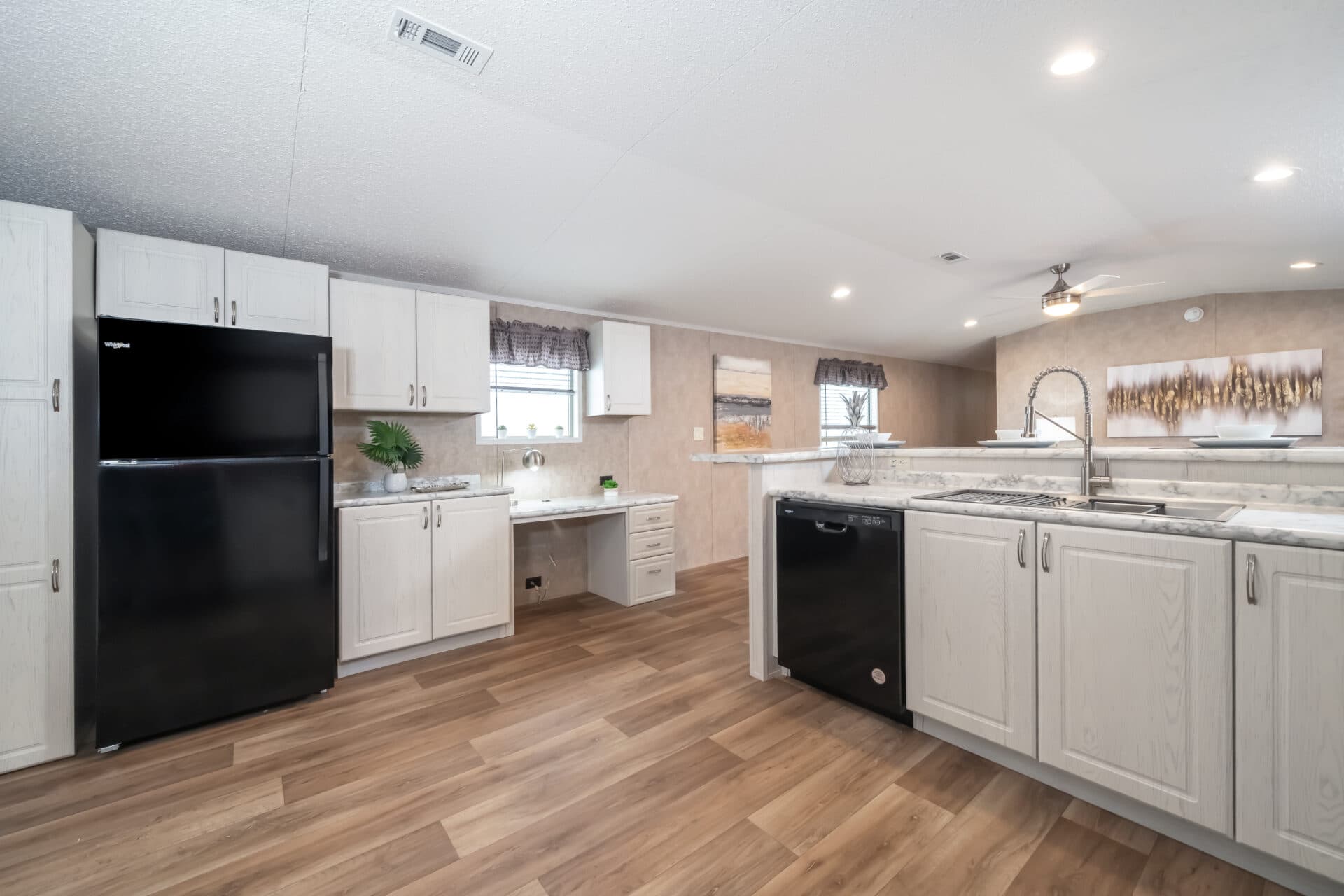 Classic c-1660-21fka kitchen home features