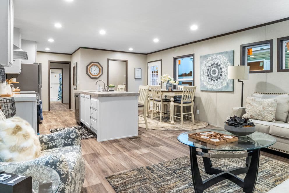 Colossal interior home features