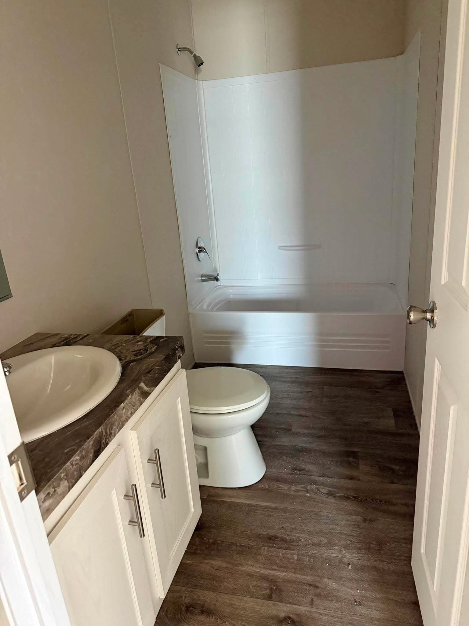 The white water  home features