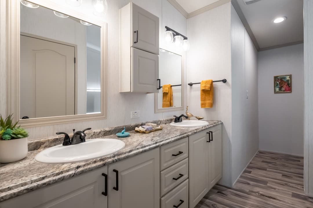 Doublewide h-32×56-42a bathroom home features