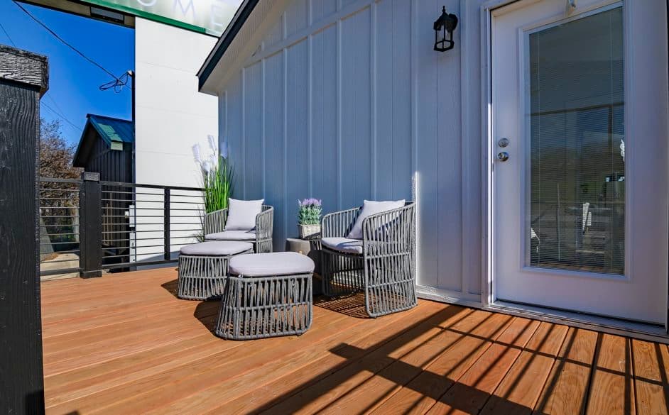 Starling d40ep8 exterior home features