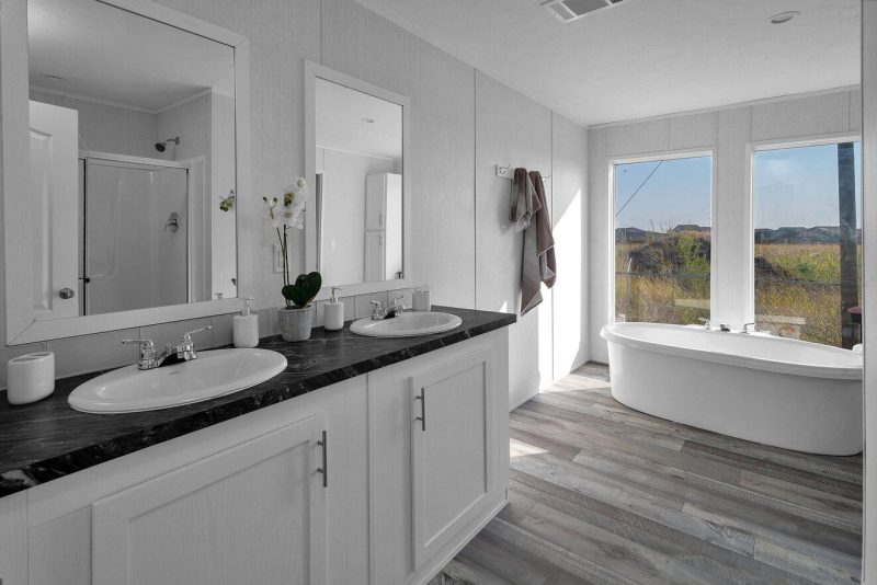 17 web or mls a735604 1656682818595 1323 12