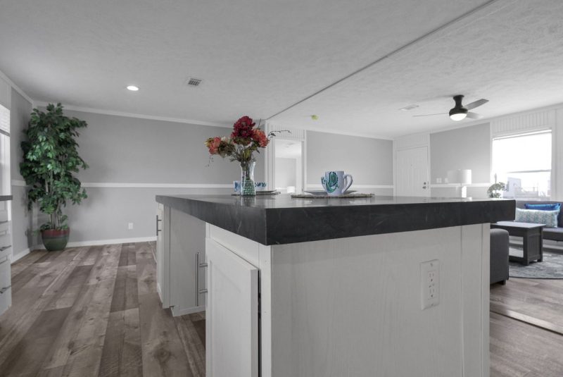 19 web or mls dsc08949 1675097959854 1320 12