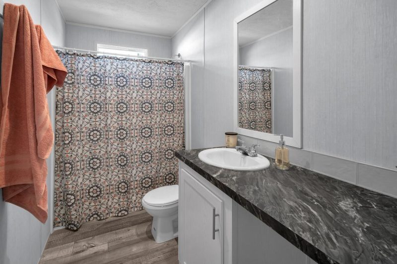 27 web or mls a735639 1656682835389 1323 12