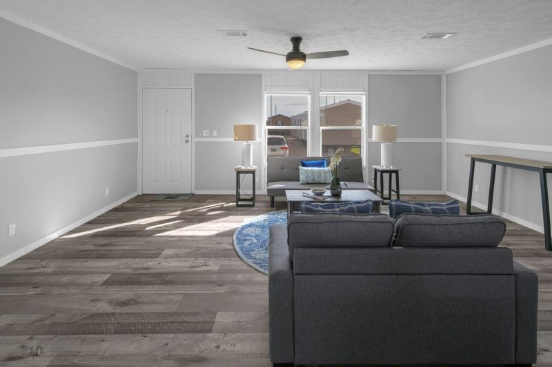 8 web or mls dsc09477 1675097986880 1323 12