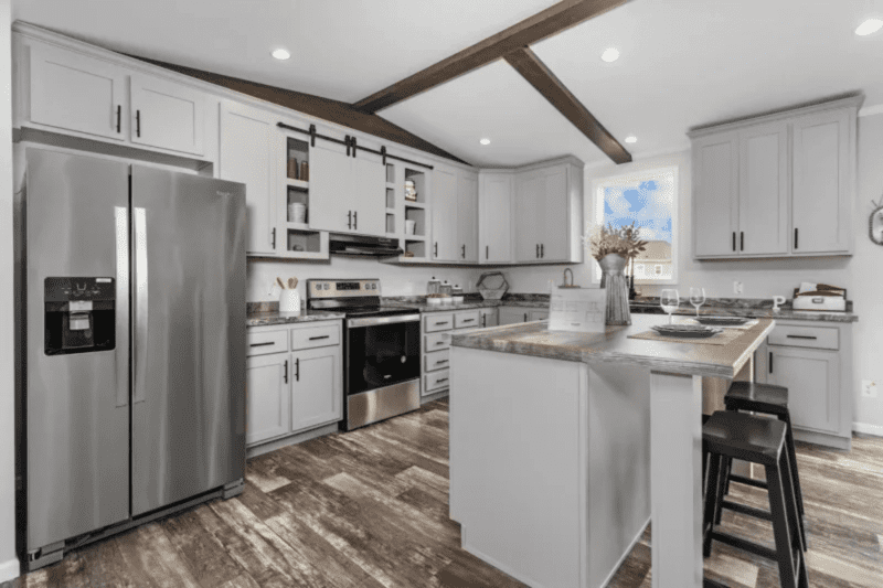 Poydras Kitchen 1