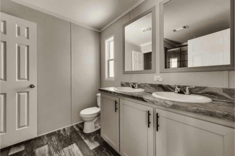 Royal Master Bath 1
