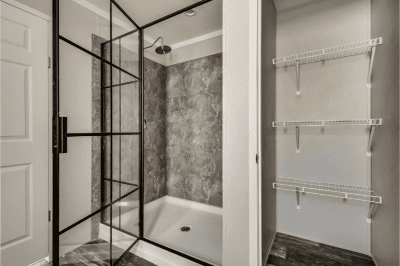 Royal Master Bath 2