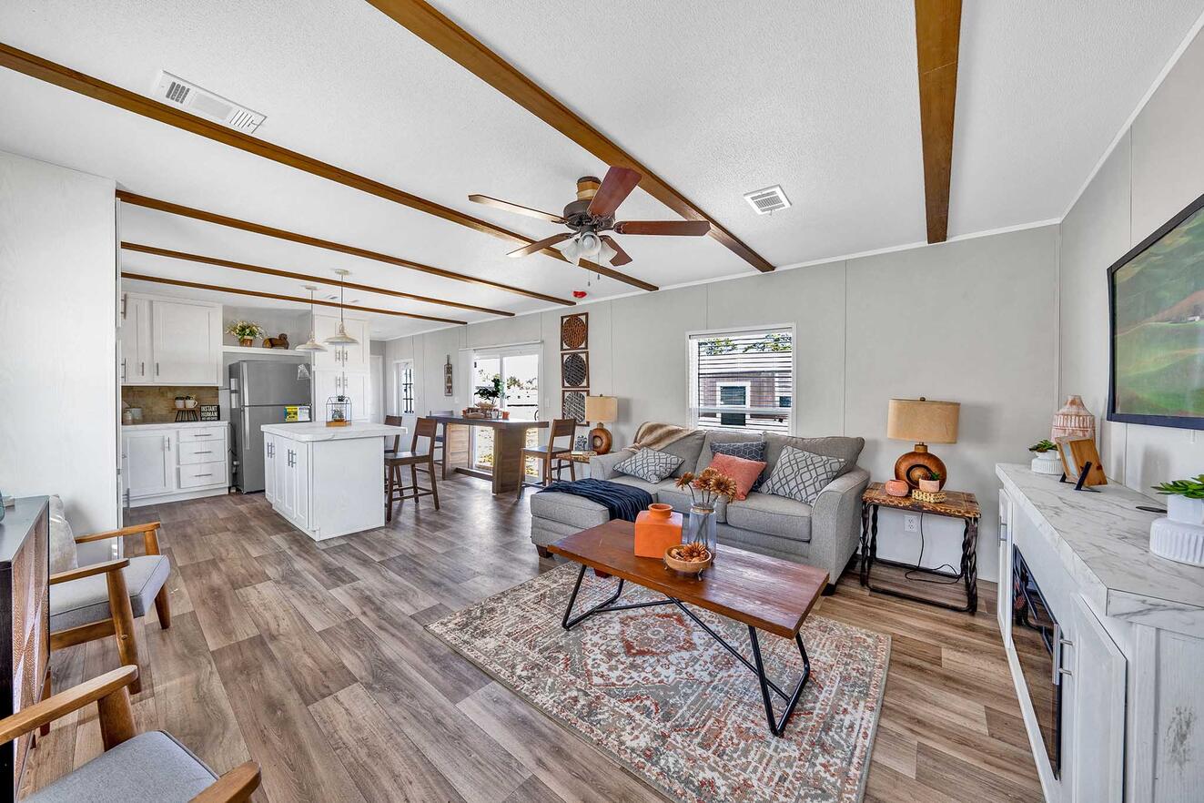 dsc09325 1711654426552 1323 12