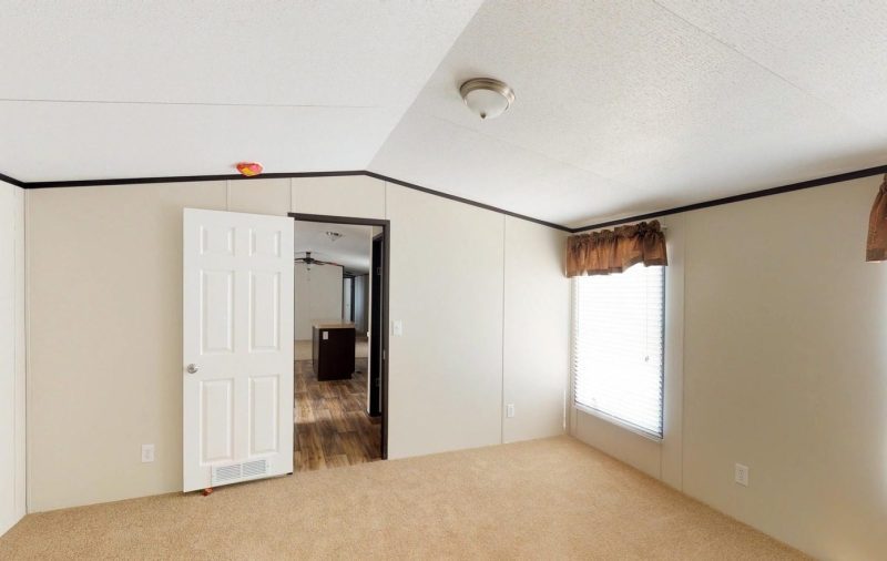 weston 16763i bedroom 1 1646922369470 1395 12