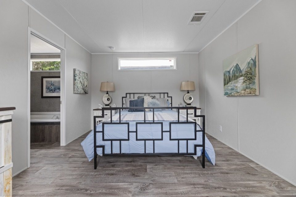 24 fw 240 pinnacle 16763p bed 002 web 1714493543381 960 12