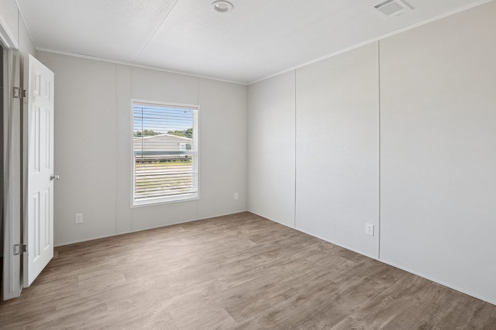 25 c 240 valuhomes 28724p bed008 web 1758145558949 968 11