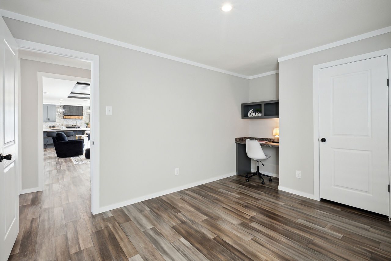 025 champion warehouse sazerac bedroom4