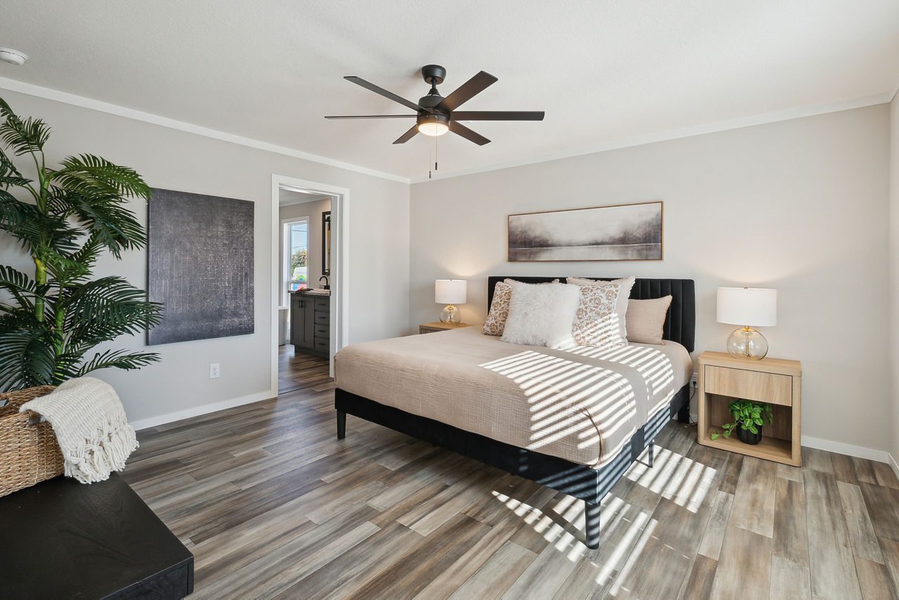 025 champion warehouse sazerac primary bedroom