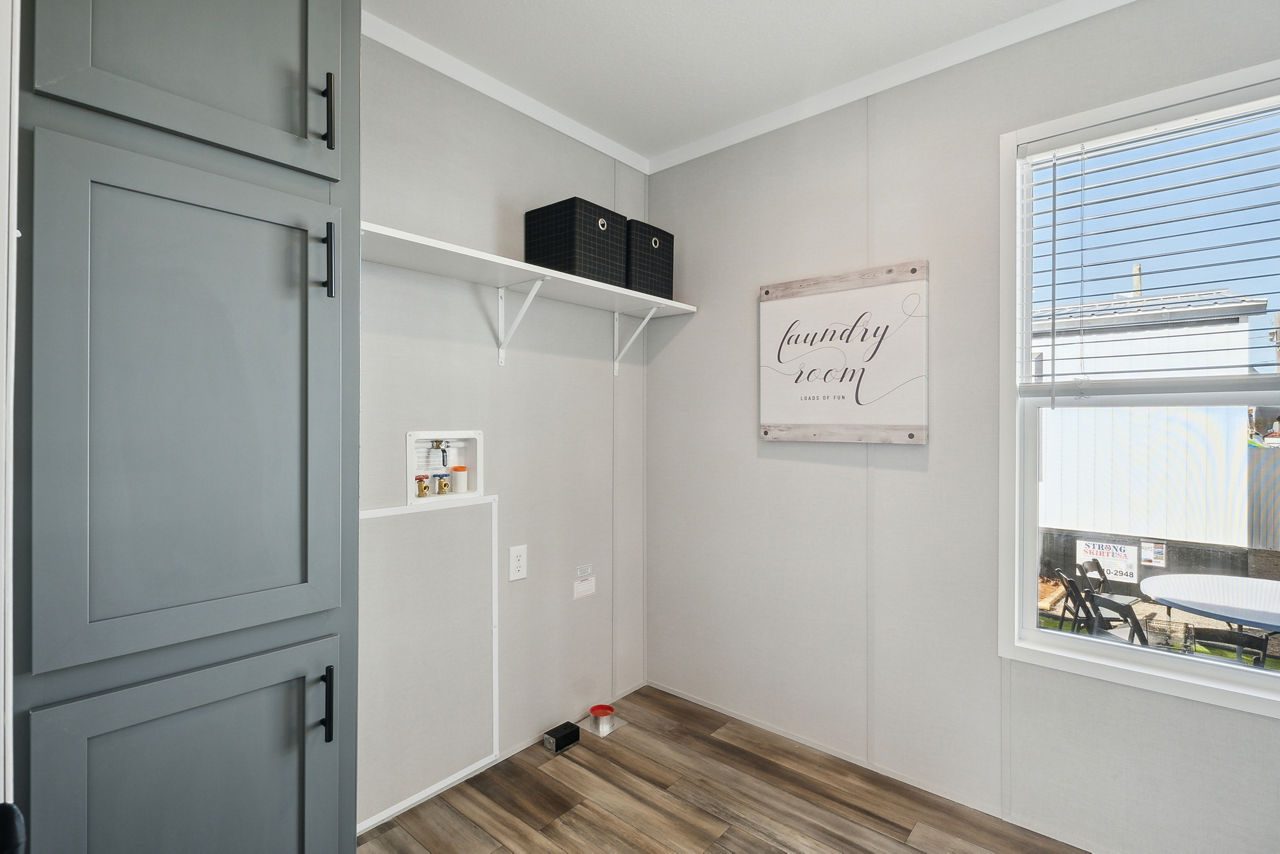 025 champion warehouse sazerac utility room