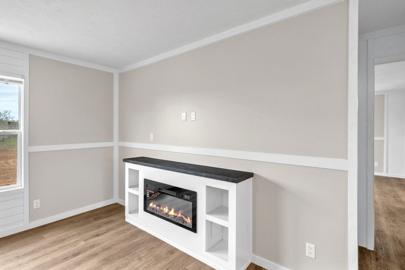 10 web or mls dsc02252 1702670500106 1323 12