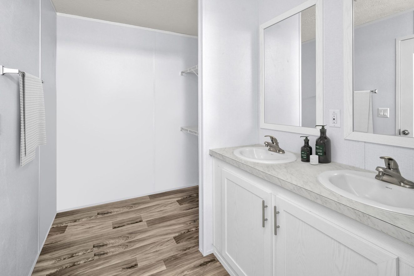 16 web or mls dsc07435 1696346752607 1323 12