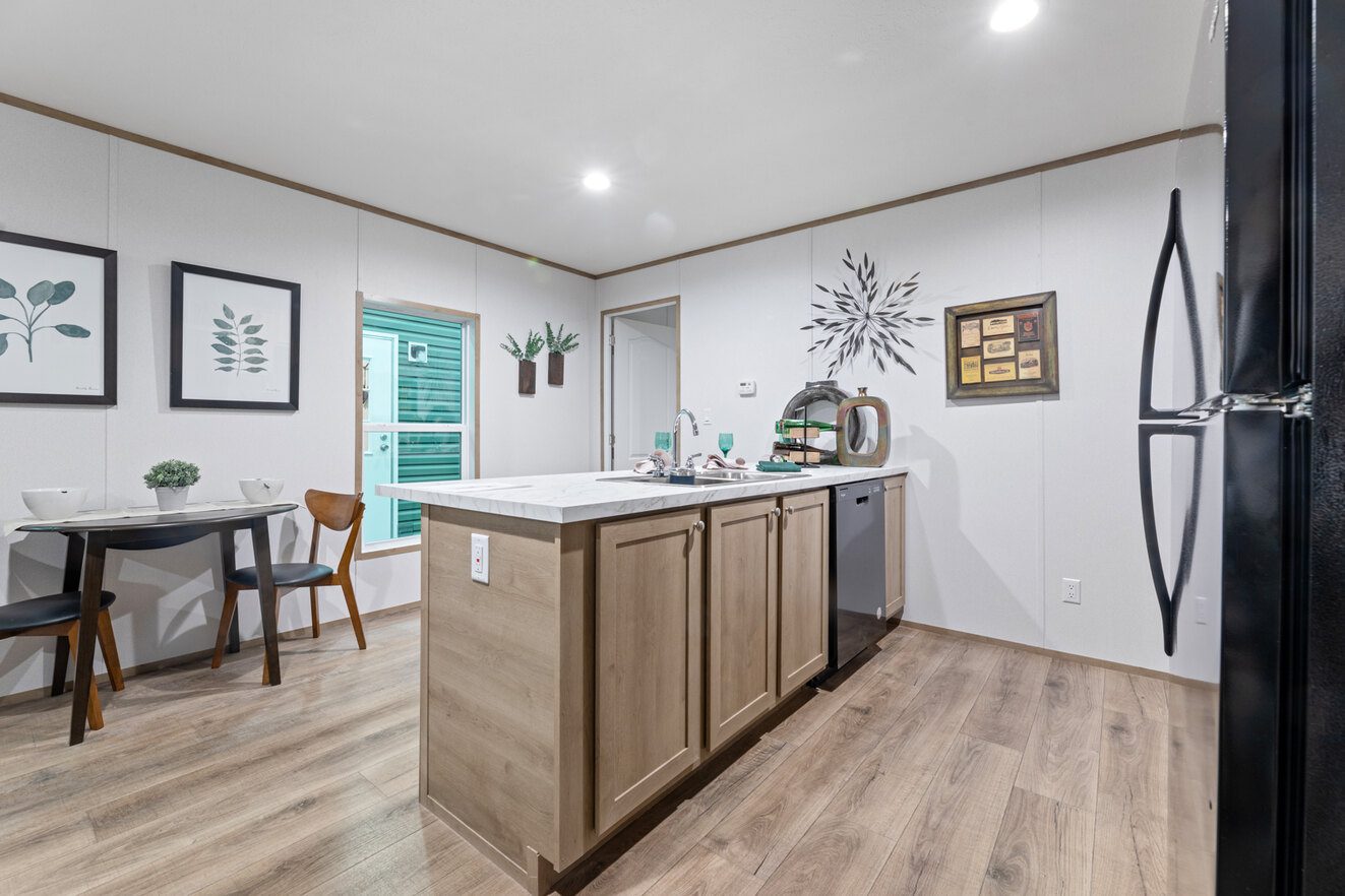 24 c 170 theaugustra 16562a kitchen 007 web 1739546205188 1323 12