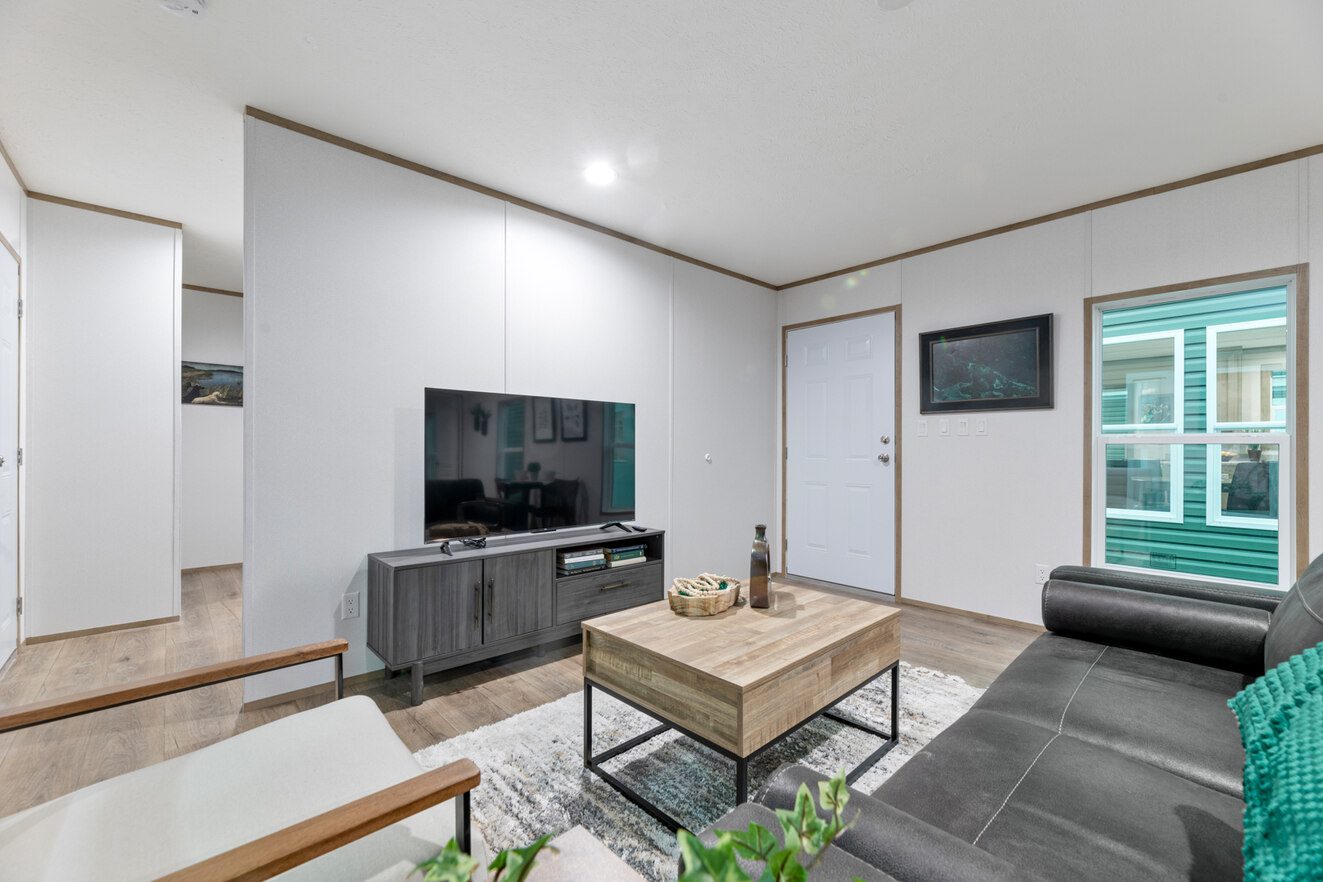 24 c 170 theaugustra 16562a livingroom 002 web 1739546201811 1323 12