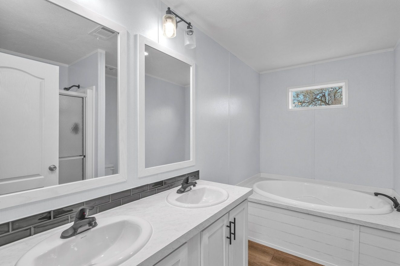 30 web or mls dsc02303 1702670542211 1323 12