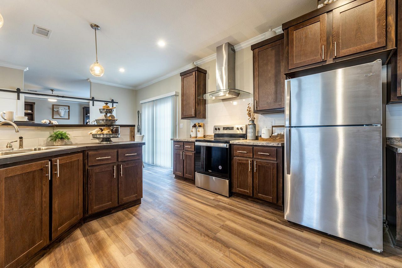 IN3260H32076 Kitchen 1