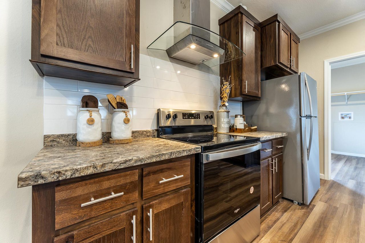 IN3260H32076 Kitchen 4