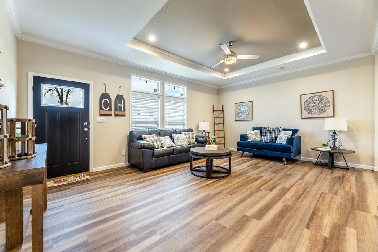 IN3260H32076 Living Room 1