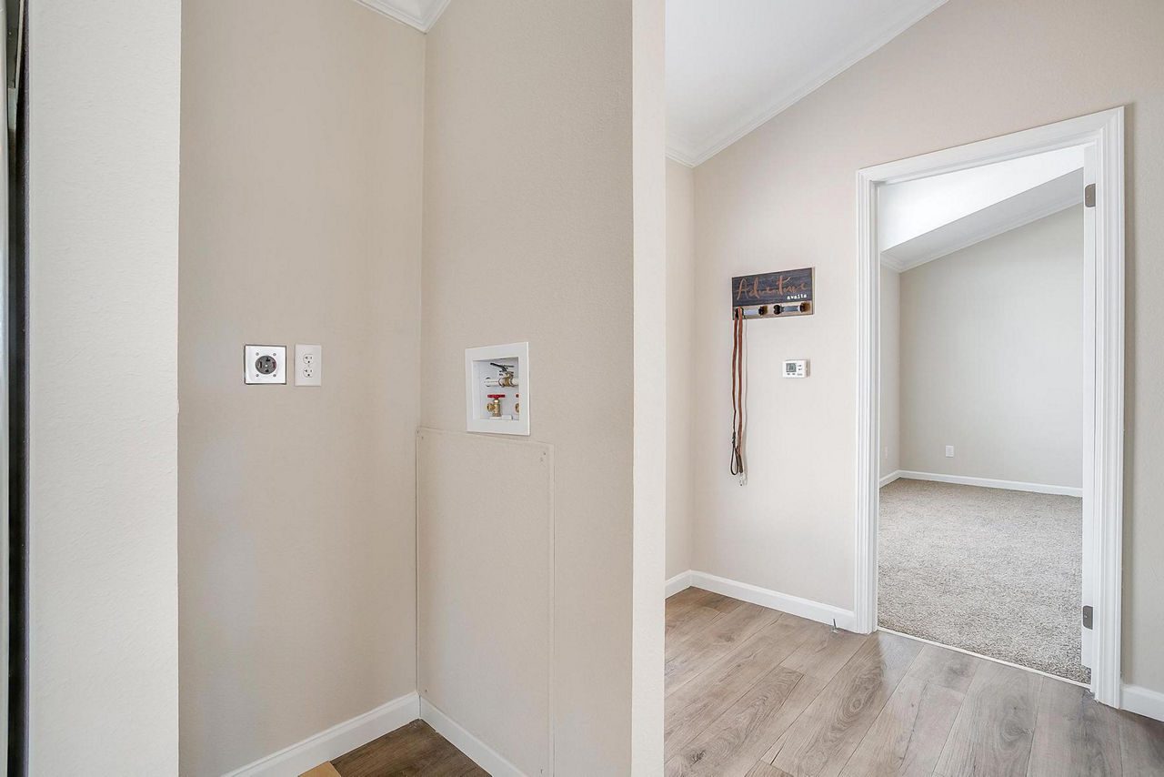 Innovation 1856A Laundry