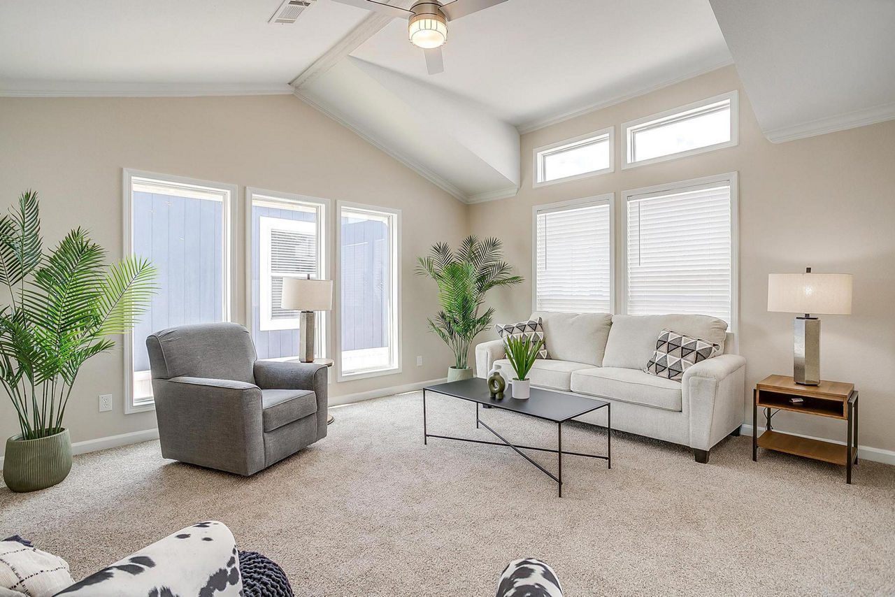 Innovation 1856A Living Room 1