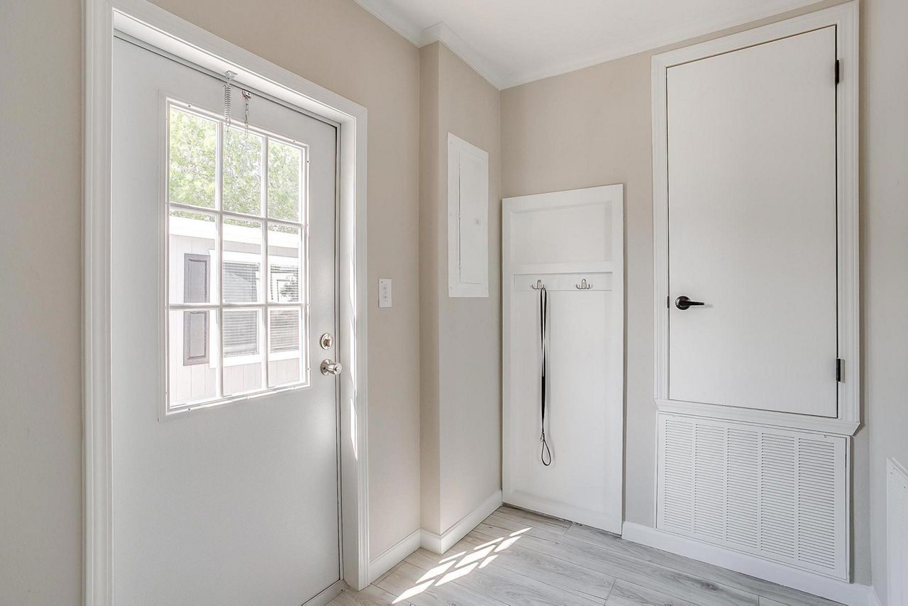 Innovation 2860H Utility Room 1