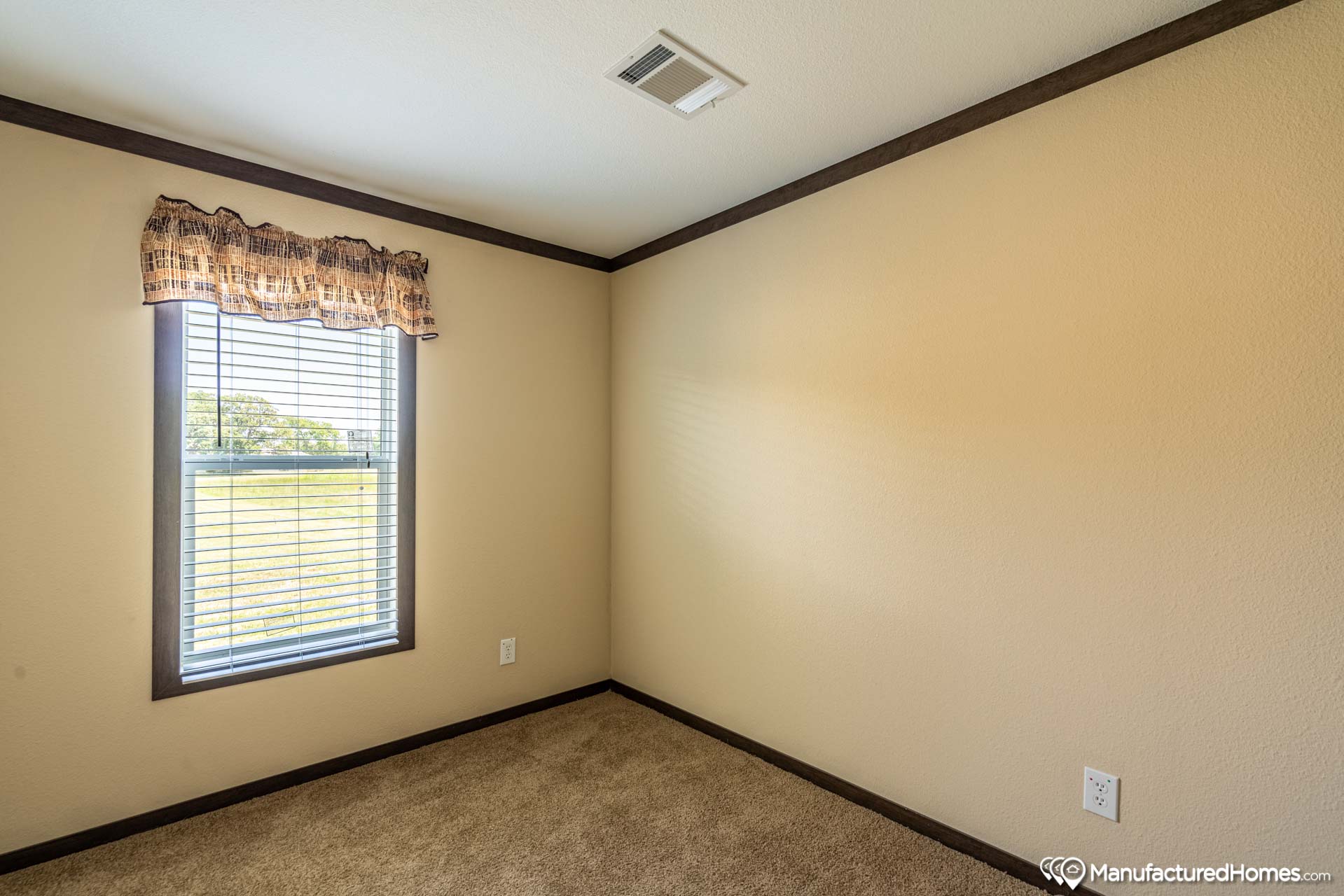 Innovation IN1676A bed 3