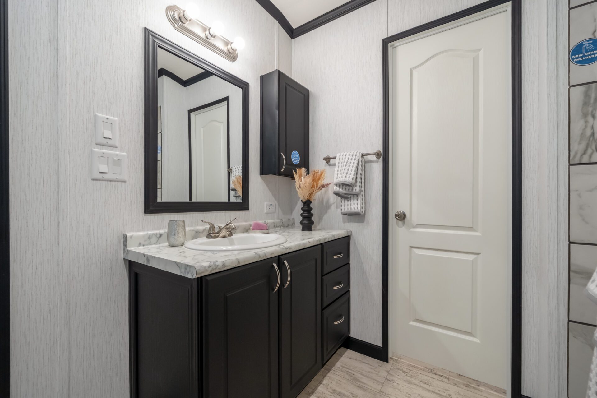 Legacy C 16x80 32M MBath 2423 1