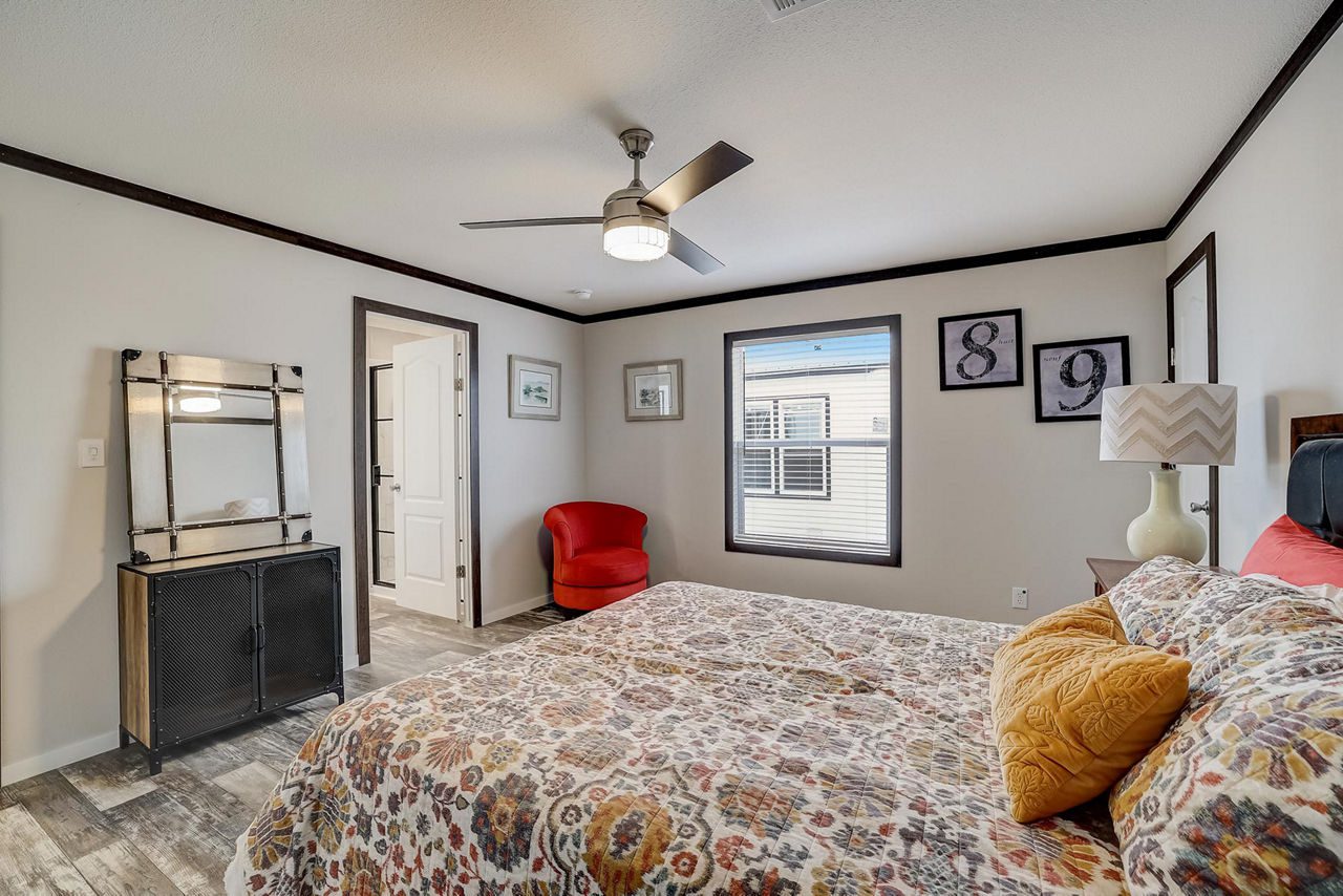 The Saint Primary Bed 6