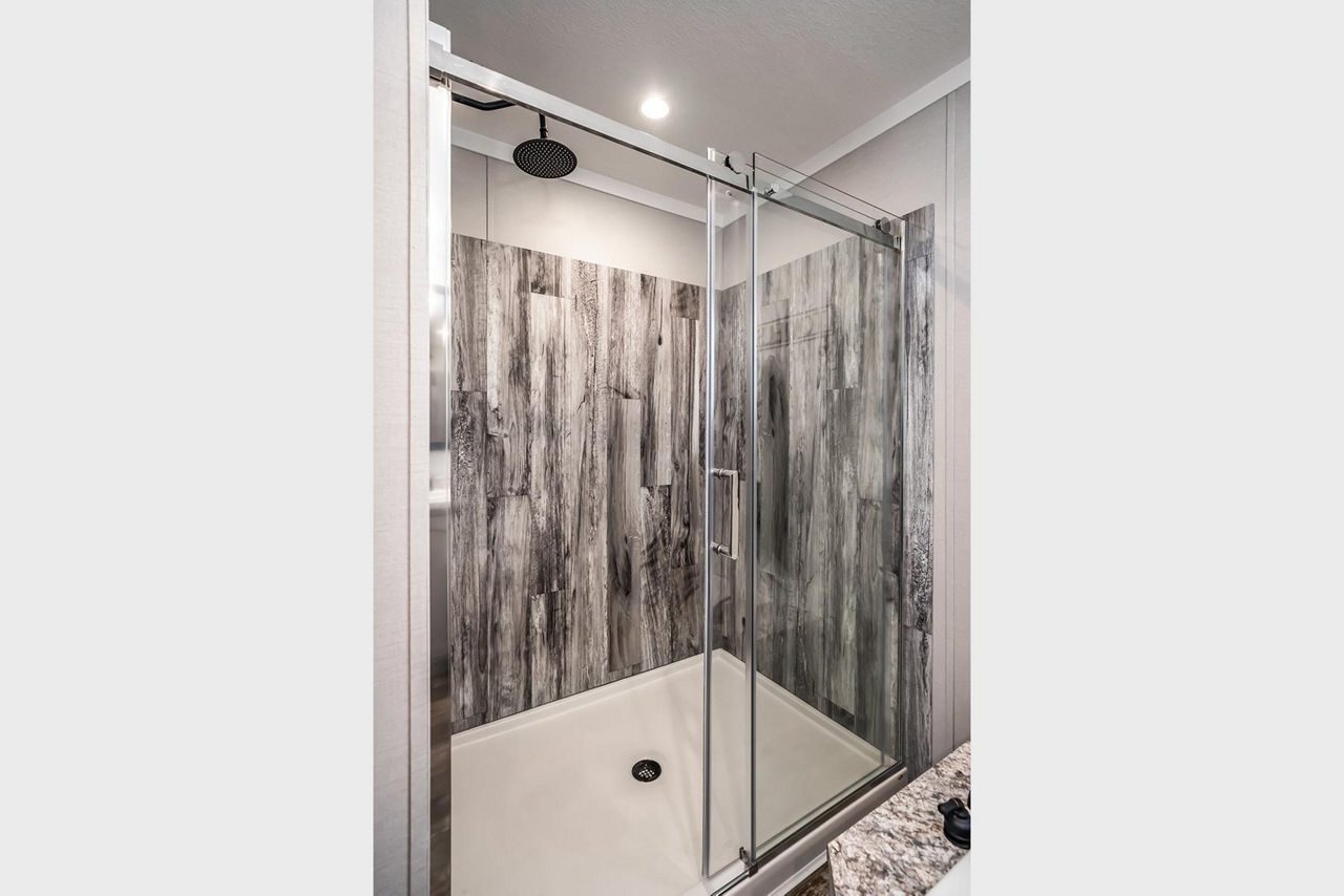 Zephr Primary Bath 4