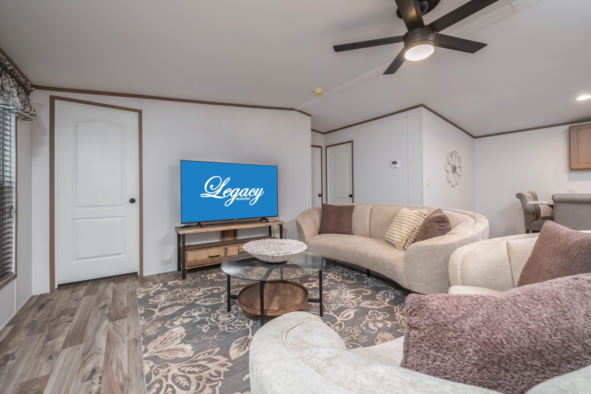 imgi 80 LHC TV Screen Edits 241008 21