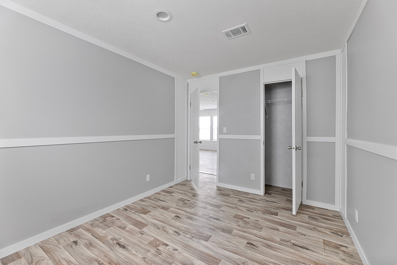 vy32684e 23 1690475487289 1323 12