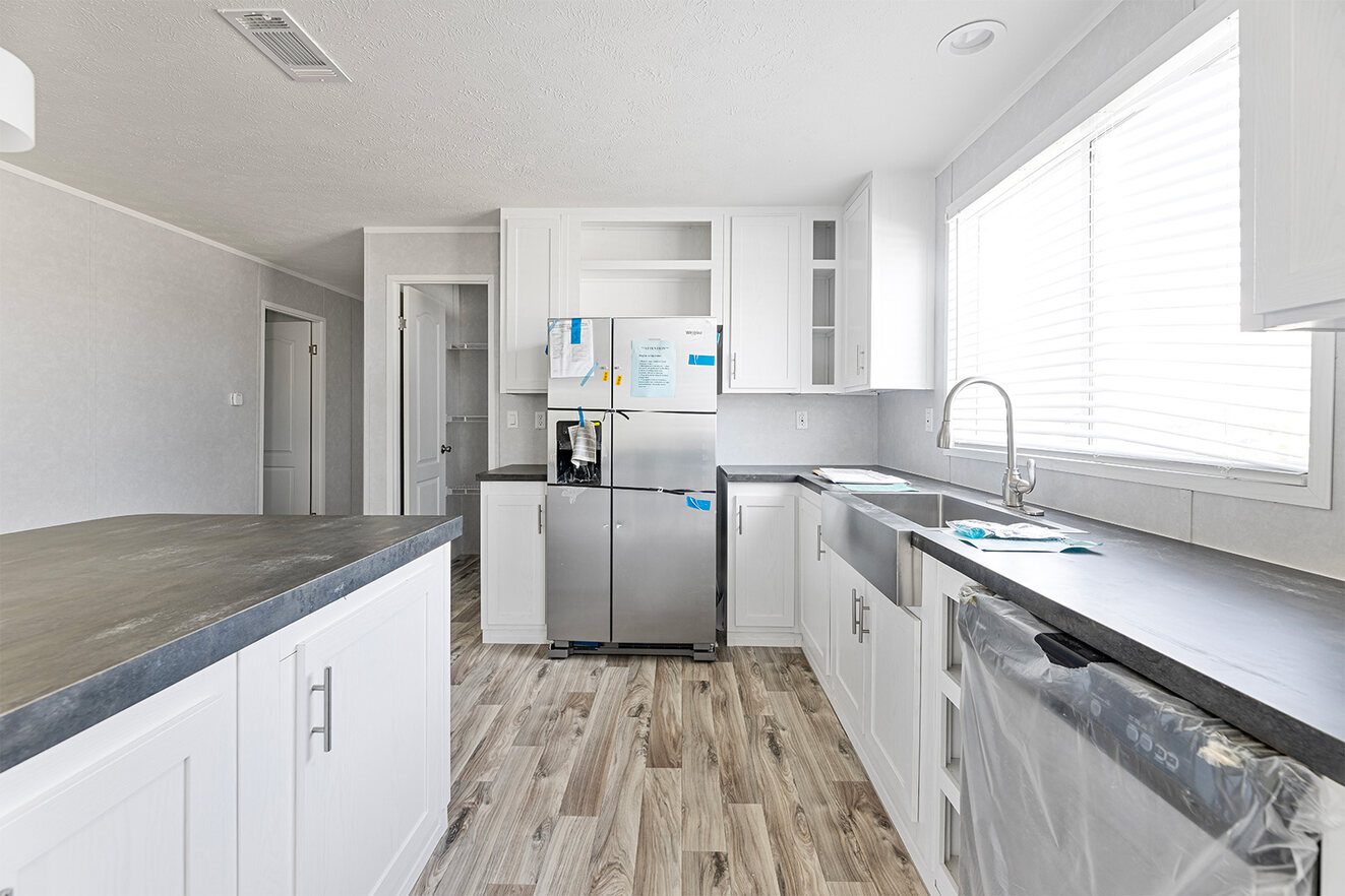 vy32684e 4 1690475552122 1323 12