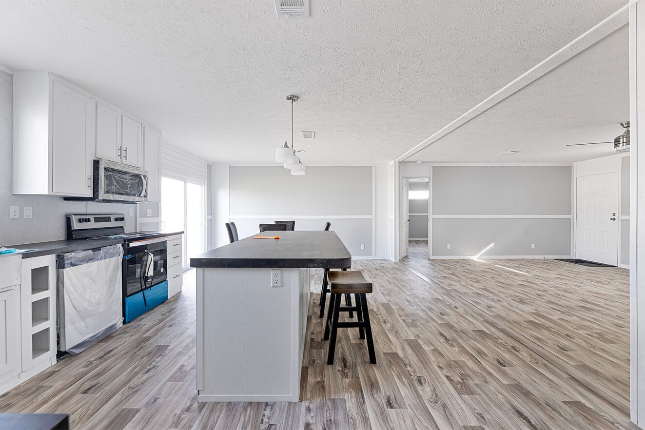 vy32684e 6 1690475544277 1323 12