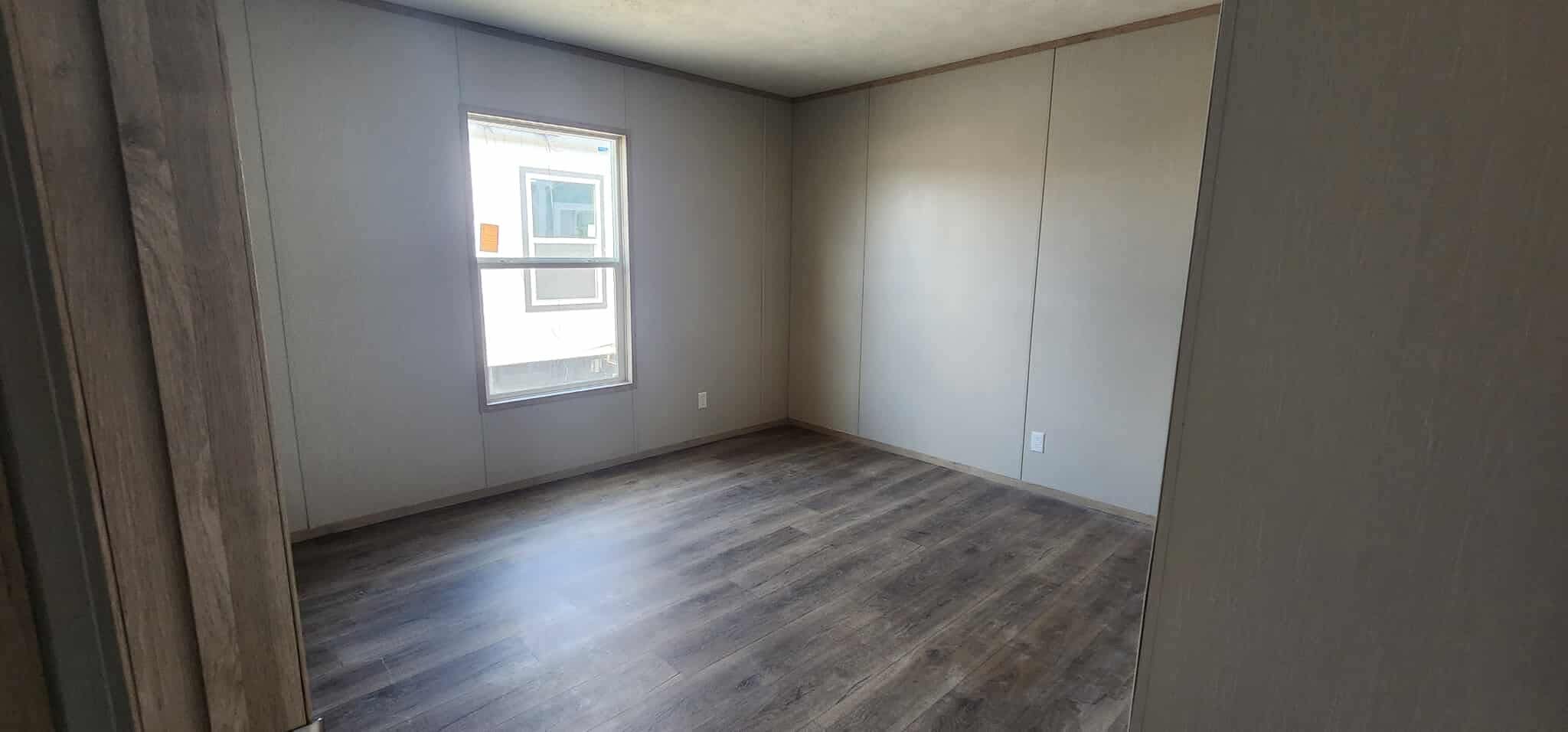 ff9a77305631fc69779d3e483f180205